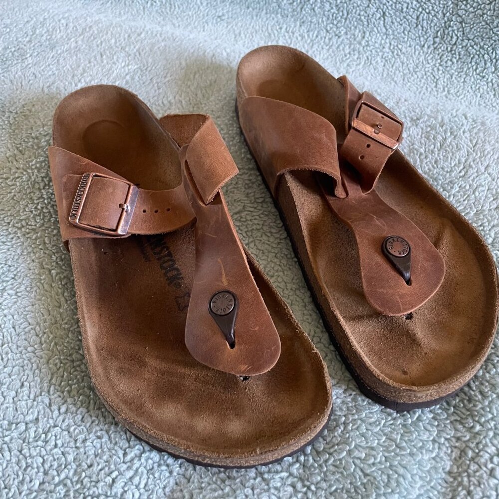 Birkenstock Gizeh Sandals - Picture 6 of 6